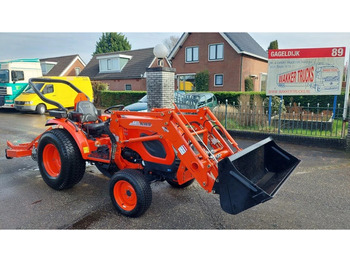 KIOTI KIOTI 4010 4X4 TRAKTOR MET VOORLADER - Tow tractor: picture 2