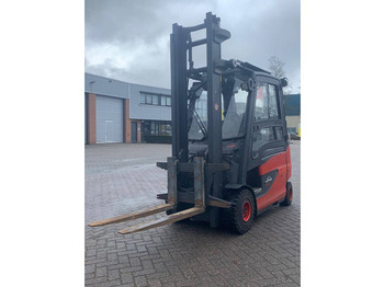 Electric forklift Linde E25: picture 3