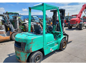 Diesel forklift Mitsubishi FD35A: picture 3