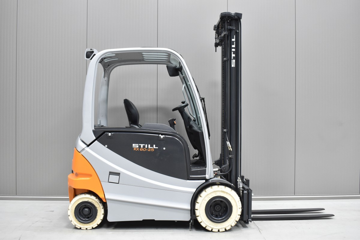 Electric forklift STILL RX 60-25: picture 3