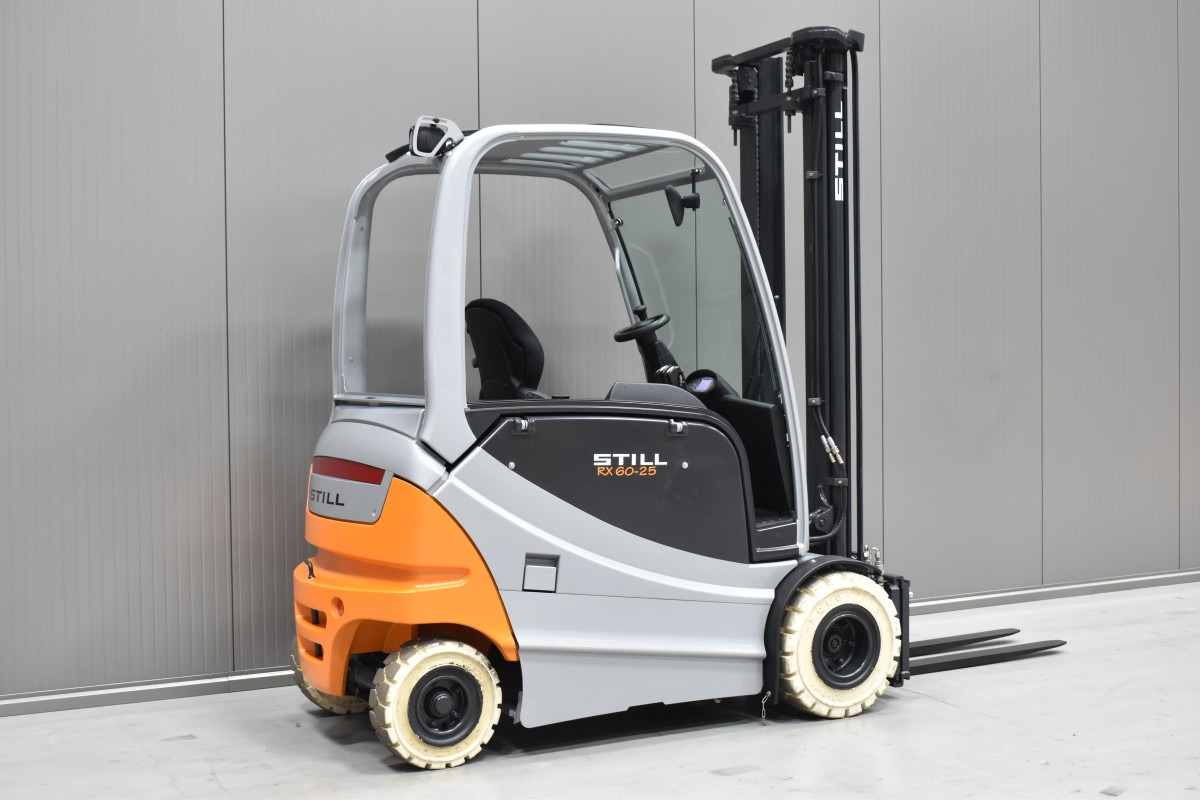Electric forklift STILL RX 60-25: picture 4