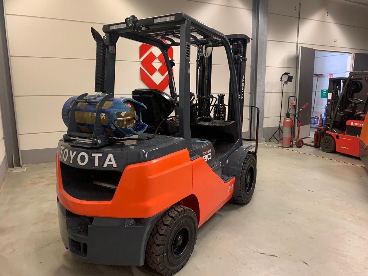 Diesel forklift TOYOTA 02-8FGF30: picture 6
