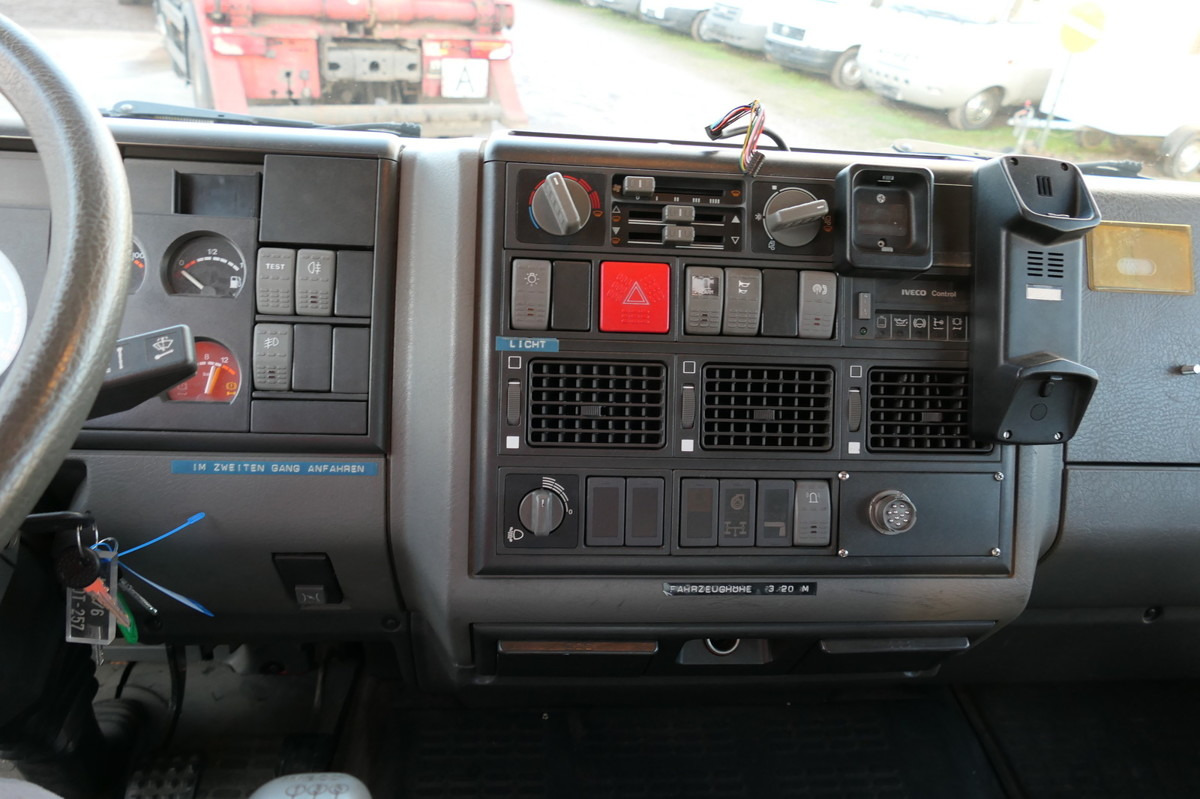 Fire truck IVECO FF 95 E LF 8 DoKa AHK 4X4 SFZ FEUERWEHR Einzelbe: picture 19