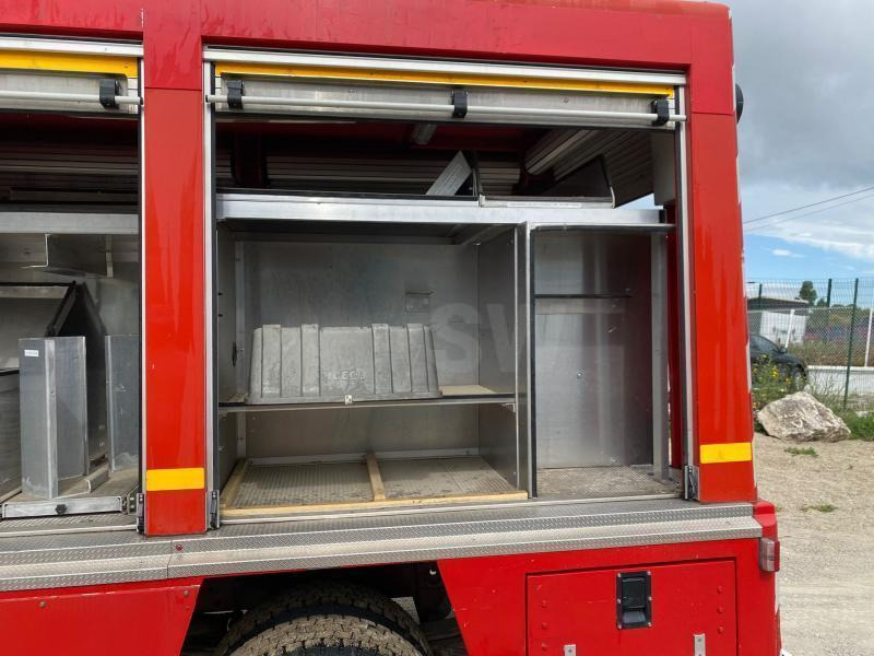 Fire truck Iveco Eurocargo 100E15: picture 11