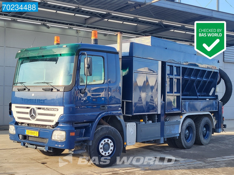 Lease a Mercedes-Benz Actros 2636 6X4 NL-Truck Reschwitzer Saugbagger Big-Axle Euro 3 Mercedes-Benz Actros 2636 6X4 NL-Truck Reschwitzer Saugbagger Big-Axle Euro 3: picture 1