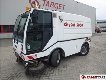 Bucher Citycat CC5000 Road Sweeper - Road sweeper