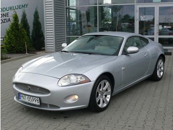 Jaguar XK 4.2 Coupe - Car