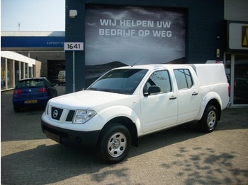 Nissan Navara Pick-up 2.5 DCI Klima 4X4 128KW €9.950,- - Car