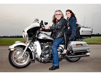 Harley Davidson FLHTCUI Electra Glide - Motorcycle