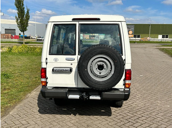 Car Toyota Land Cruiser HZJ78R 4x4 4.2D Hard Top RHD - EURO 3 - NEW!! 1 UNIT directly available: picture 5