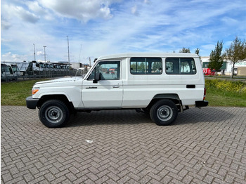 Car Toyota Land Cruiser HZJ78R 4x4 4.2D Hard Top RHD - EURO 3 - NEW!! 1 UNIT directly available: picture 2