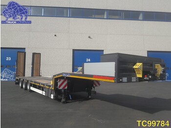 Low loader semi-trailer Kässbohrer SLA 3 Low-bed: picture 1