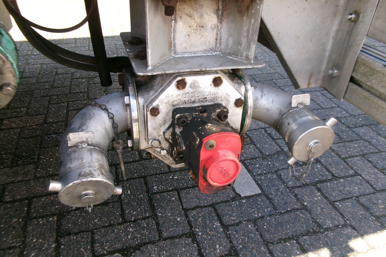 Lease a L.A.G. Chemical tank inox 37.5 m3 / 1 comp + pump L.A.G. Chemical tank inox 37.5 m3 / 1 comp + pump: picture 15