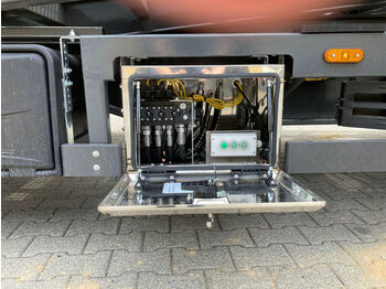New Low loader semi-trailer Meusburger 3-Achs-Satteltieflader mit abklappbarem Heck: picture 3