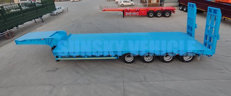 New Low loader semi-trailer for transportation of heavy machinery SUNSKY 3-Axle 30Ton lowbed semi-trailer: picture 6