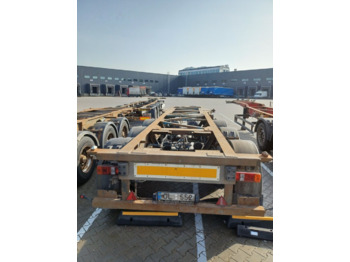 Container transporter/ Swap body semi-trailer for transportation of containers Van Hool 3B0037: picture 2
