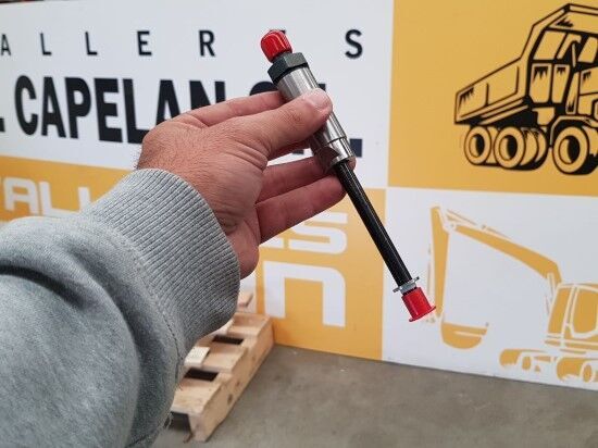 New Injector for Excavator Caterpillar: picture 2