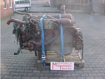 Renault Motor Magnum AE 380 - Engine and parts