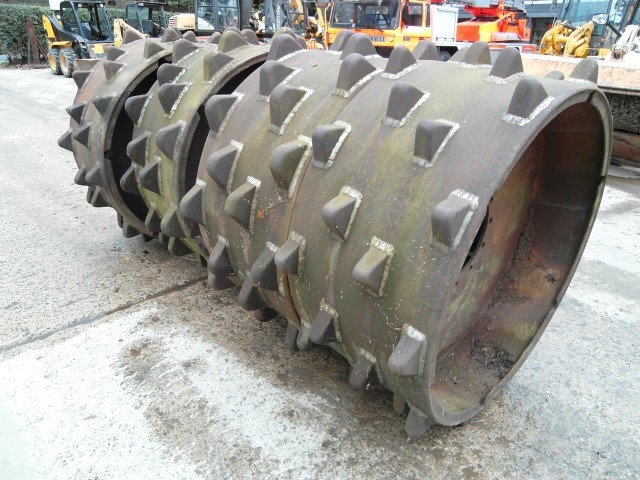 Wheels and tires for Construction machinery Hanomag 44 C + 55 C: picture 2