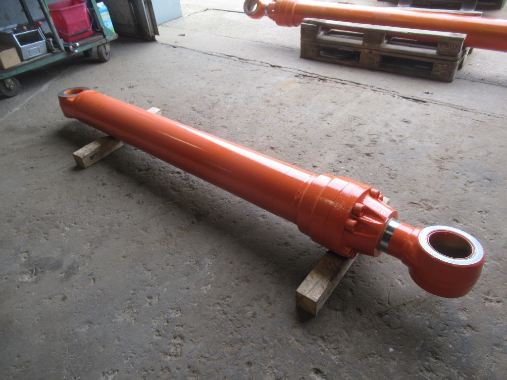 Hydraulic cylinder for Construction machinery Hitachi ZX470-3 -: picture 2