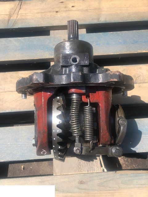 Front axle for Agricultural machinery Hurlimann - Most Przedni: picture 9