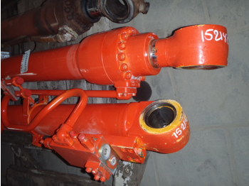 Hydraulic cylinder for Construction machinery Jcb JS200LC: picture 1