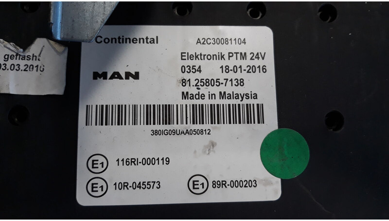 ECU for Truck MAN D2676 EURO 6 ECU set , ignition with key: picture 3