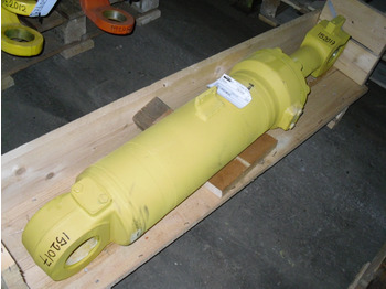 Hydraulic cylinder NEW HOLLAND