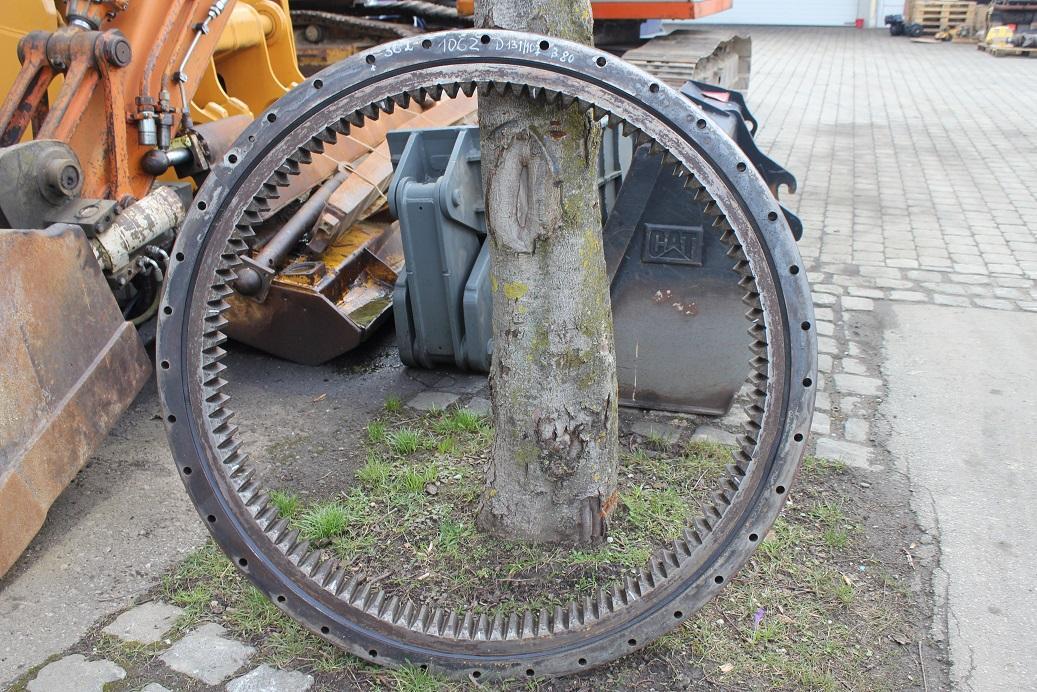 Slewing ring for Crawler excavator O&K RH 6.22: picture 2