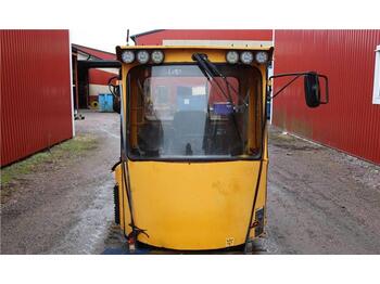 Cab for Wheel loader Volvo L90: picture 1