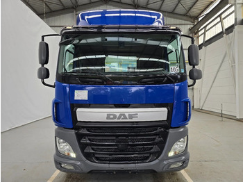 DAF CF 400 EURO 6 / AIRCO / RETARDER - Tractor unit: picture 2
