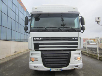 Tractor unit DAF XF105 460: picture 2