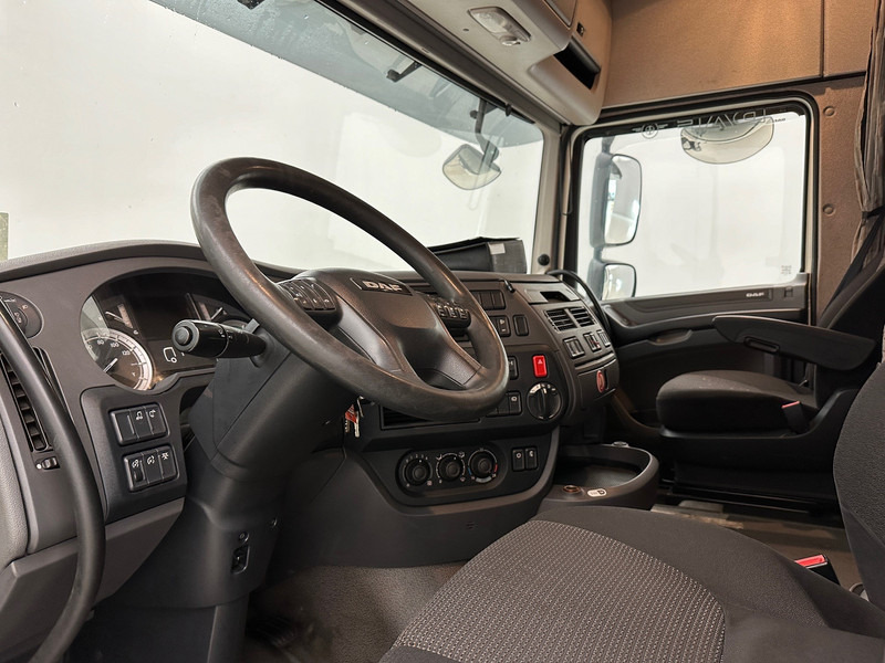 Tractor unit DAF XF 460 Space Cab: picture 9