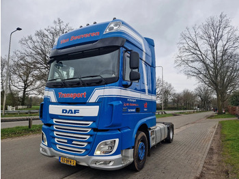 Tractor unit DAF XF 460 Superpace: picture 1