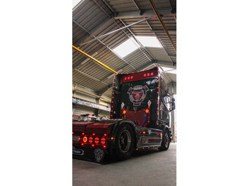 Tractor unit SCANIA R 450: picture 3