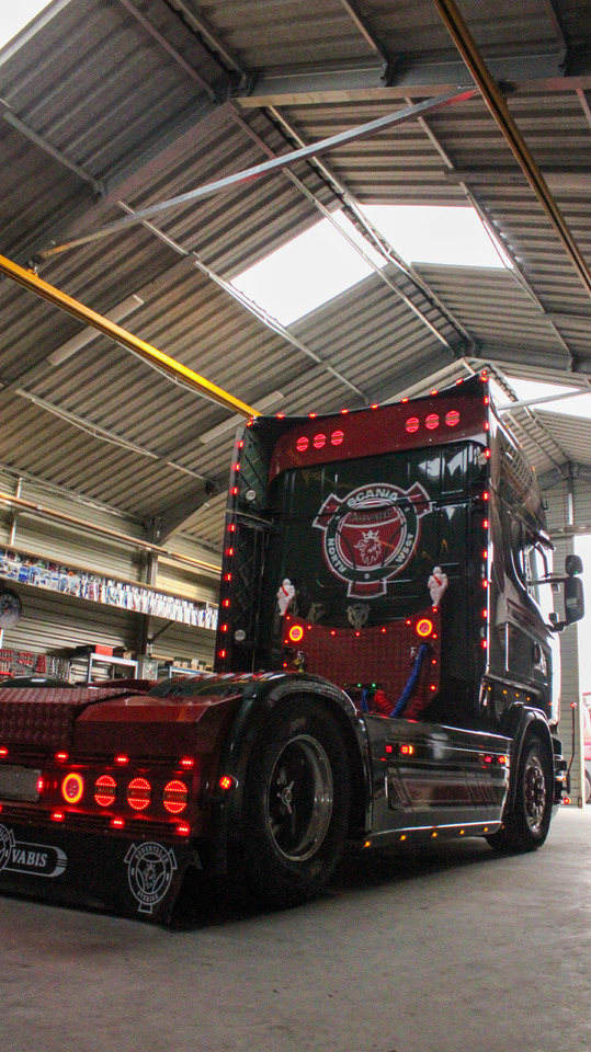 Tractor unit SCANIA R 450: picture 3