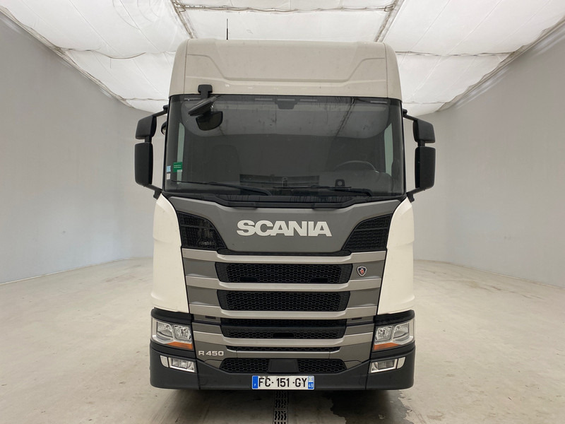 Tractor unit Scania R450: picture 2