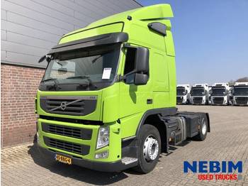 Tractor unit Volvo FM 370 Euro 5 4x2 - GLOBETROTTER: picture 1