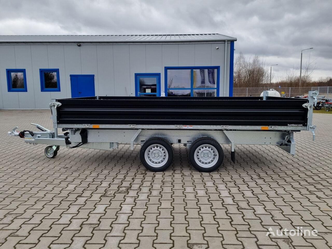 New Tipper trailer Humbaur HTK 3500.37 dumping trailer tipper black paint steel sides 3.5T: picture 9
