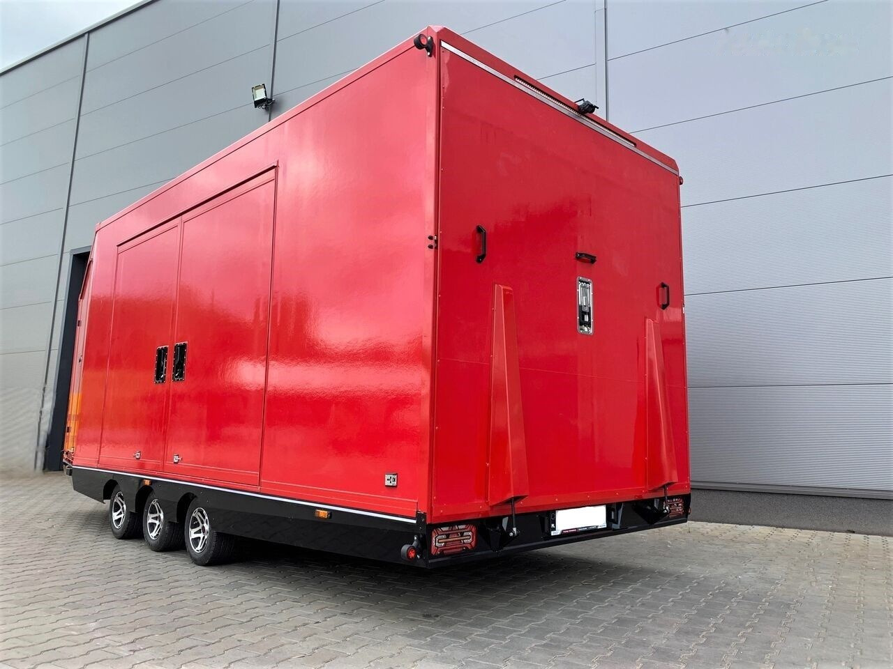 New Autotransporter trailer TA-NO SPORT TRANSPORTER 60 PREMIUM enclosed car trailer 6 x 2.3 m: picture 24