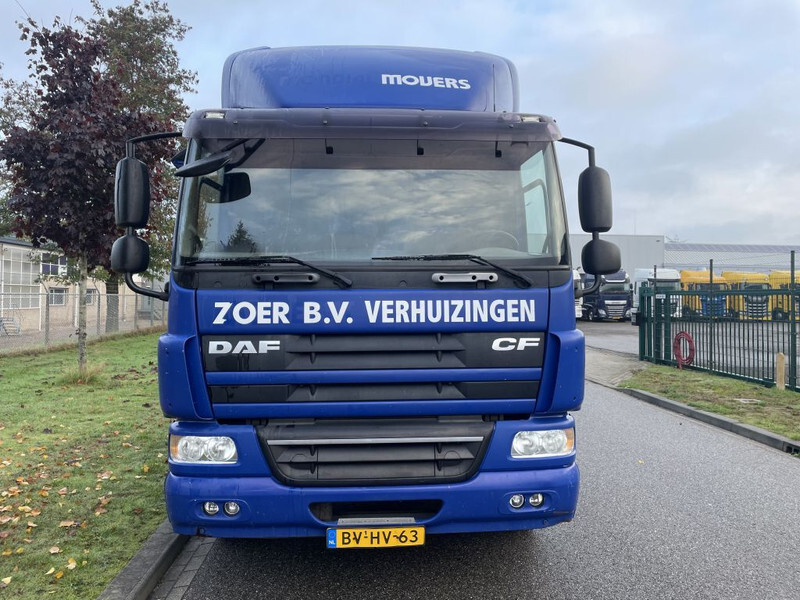 Container transporter/ Swap body truck DAF CF 65 Verhuiswagen 20/25 foot ! origineel 220.000 km: picture 3