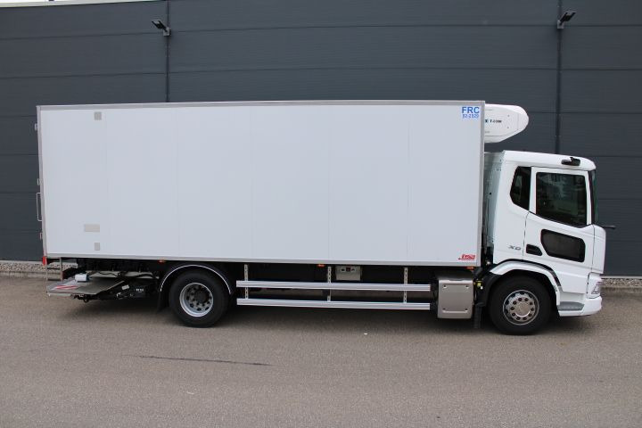 New Box truck DAF XD 370 FA Kühlkoffer Klima LED LBW Thermoking: picture 2