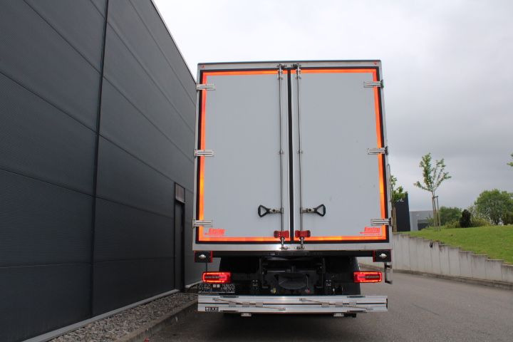 New Box truck DAF XD 370 FA Kühlkoffer Klima LED LBW Thermoking: picture 4