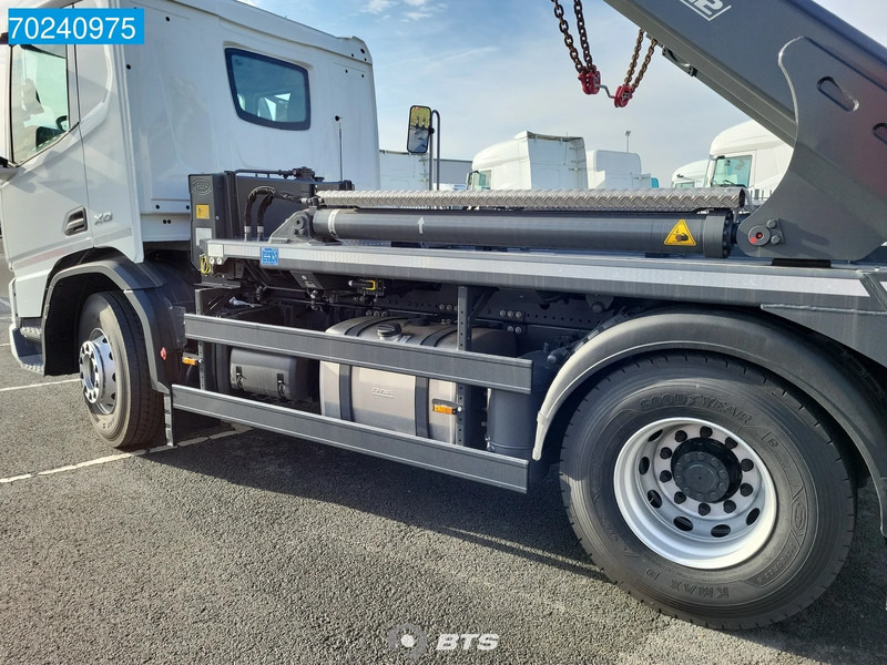 New Skip loader truck DAF XD 410 4X2 F.X. Meiller AK12MT Absetzkipper ACC LED Euro 6: picture 10