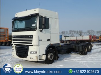 Cab chassis truck DAF XF 105.410 far 6x2 e5 wb 530 cm: picture 1