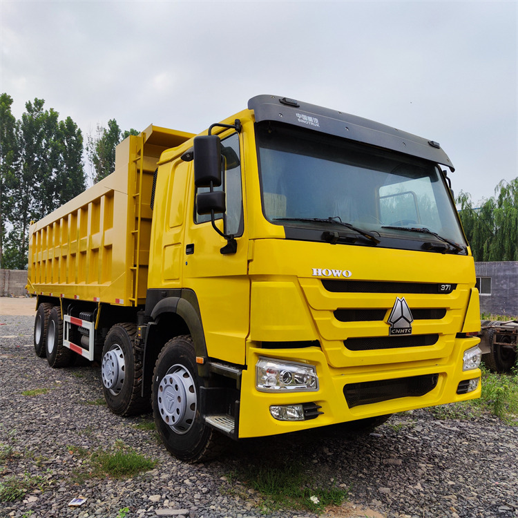 Tipper HOWO HOWO 8x4 371-Yellow Tipper: picture 2