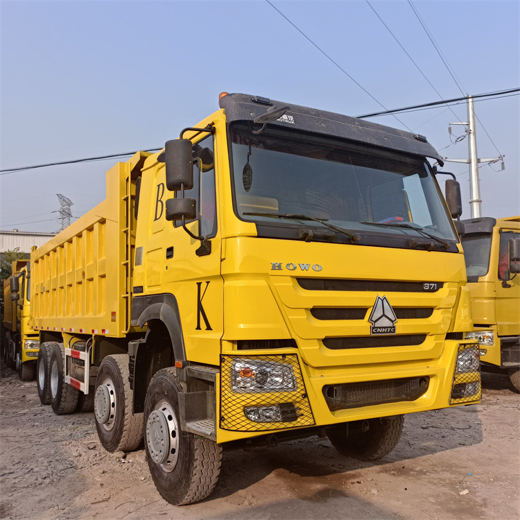 Tipper HOWO HOWO 8x4 371-Yellow Tipper: picture 6