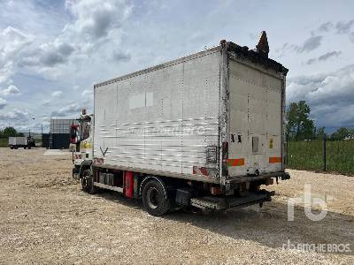 Box truck IVECO EUROCARGO 100E1 4x2 Camion Fourgon: picture 2
