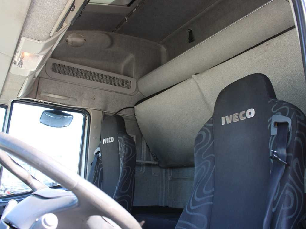 Refrigerator truck Iveco EUROCARGO 120E25, THERMO-KING T-600R: picture 7