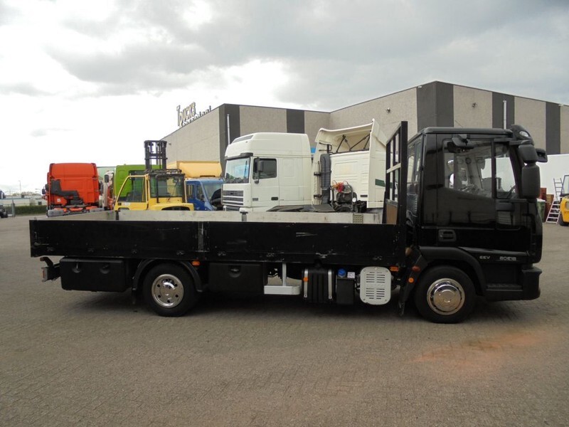 Dropside/ Flatbed truck Iveco Eurocargo 80.18 + Euro 5 + Manual+ LOW KLM + Discounted from 16.950,-: picture 6